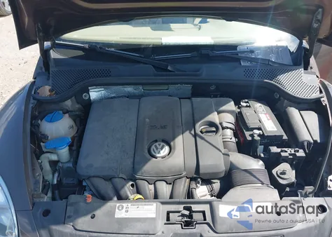 2013 Volkswagen Beetle 2.5L from USA, damaged, VIN 3VW5P7AT8DM829305